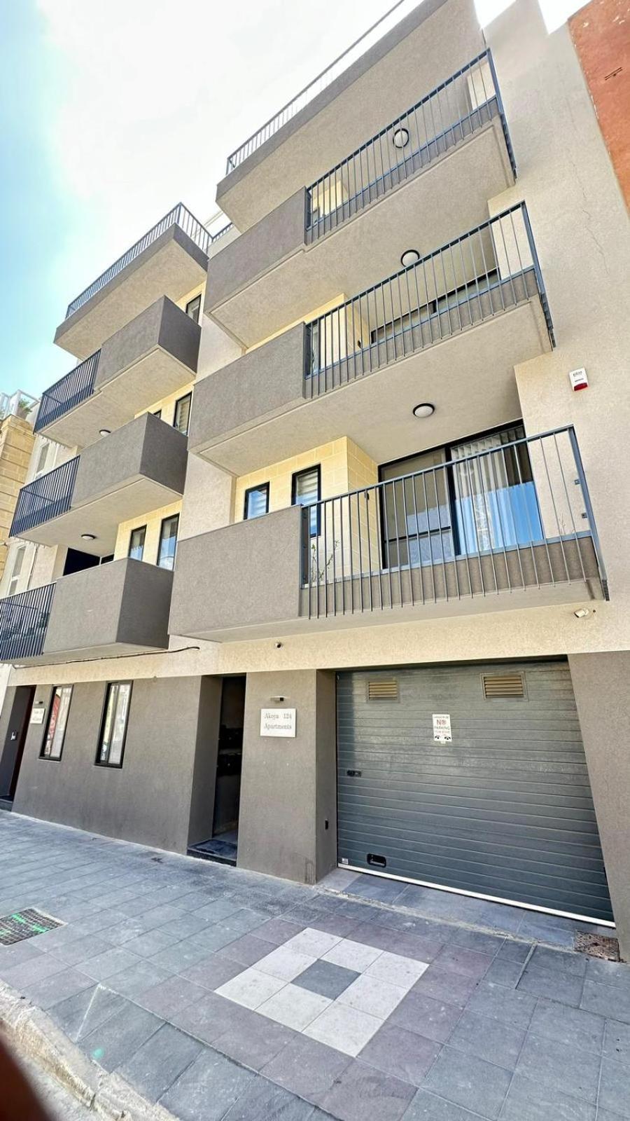 Your Elegant Home Away From Home Shared Apartment Only With Host Zebbug  Екстер'єр фото